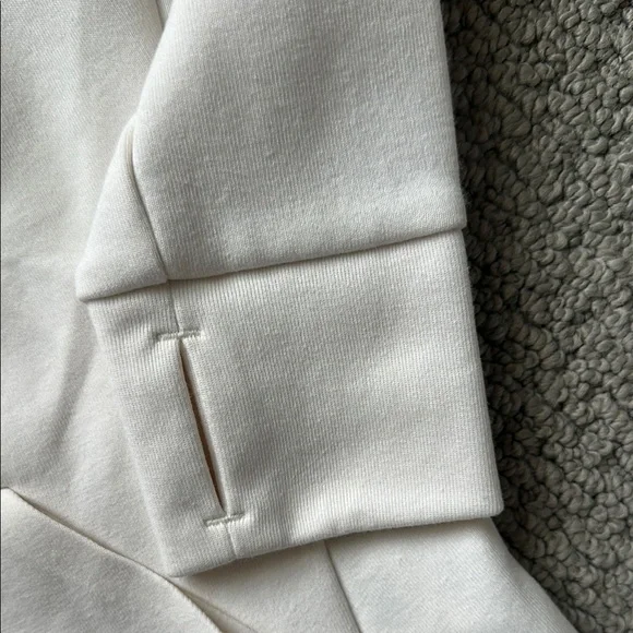 The North Face city standard double knit funnel neck sweater top - Picture 4 of 4